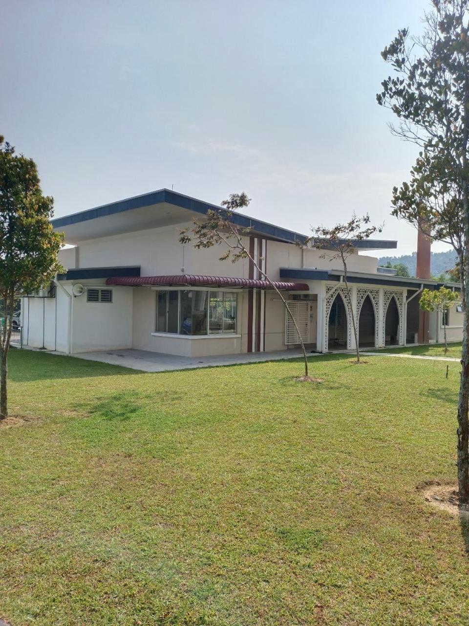 Nena Homestay Setia Alam, Air Conditioned, High Speed Internet Shah Alam Exterior photo